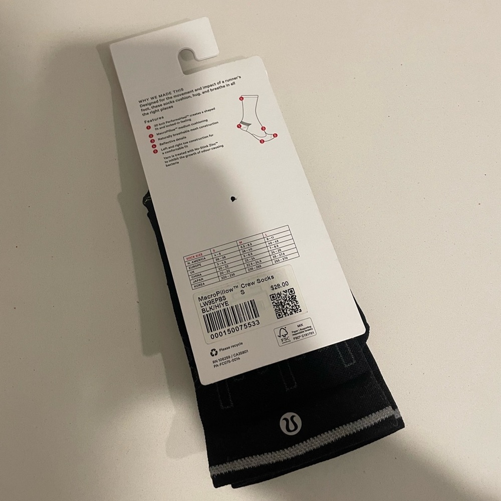 Lululemon MacroPillow Crew Socks NWT Size Small - Picture 2 of 4